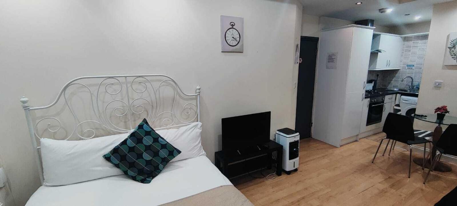 Kings Central Apartments In Kings Cross Лондон Екстериор снимка