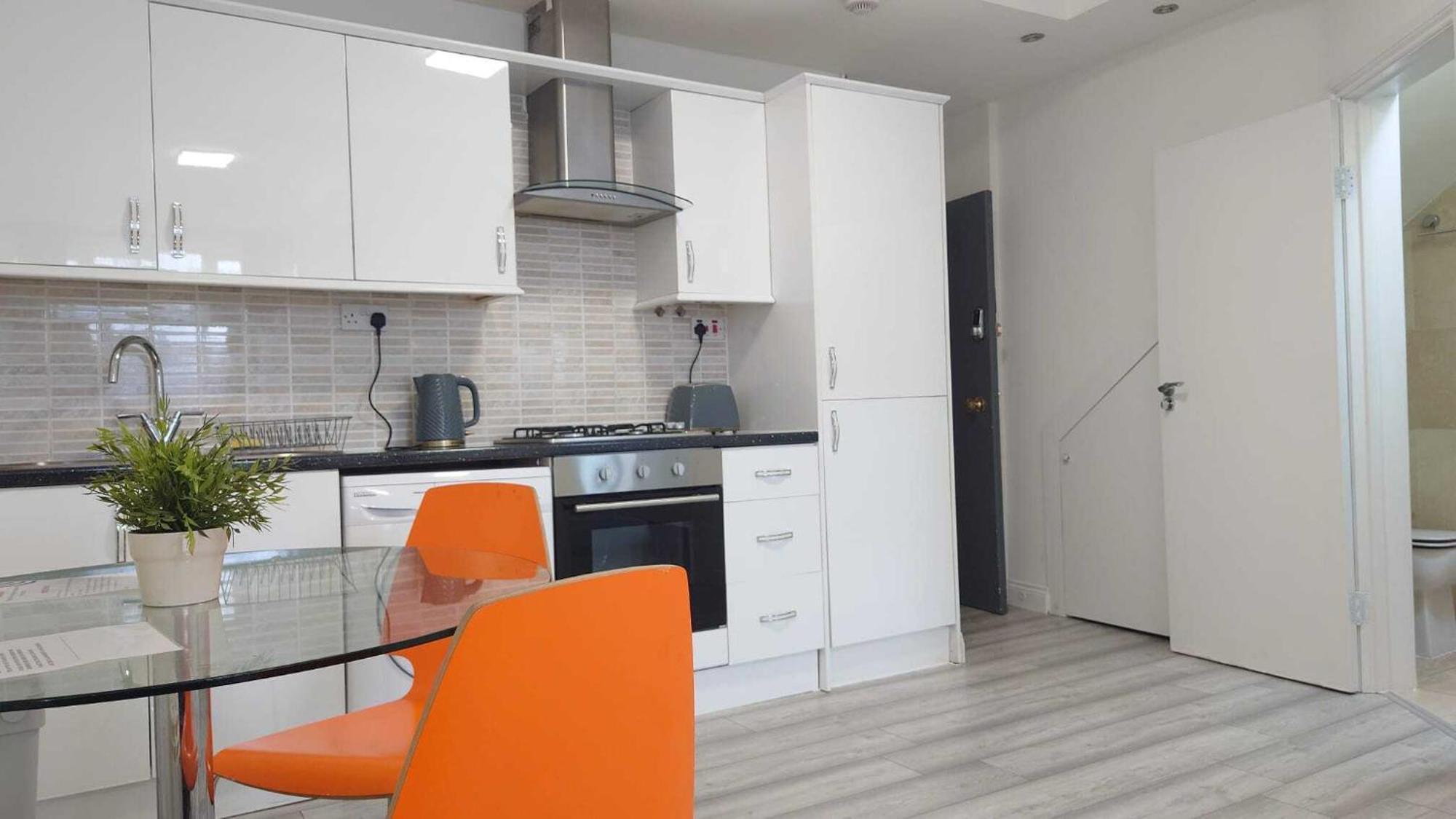 Kings Central Apartments In Kings Cross Лондон Екстериор снимка